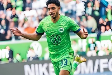 放弃加蓬籍!足协提前拍板同意法甲冠军队王牌核心归化入籍,已搭档王钰栋出战