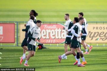 库普梅纳斯:新角色的多面手,如何在尤文图斯崭露头角?